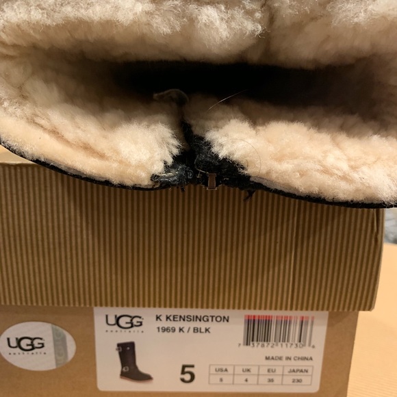 Ugg boots - Picture 4 of 5